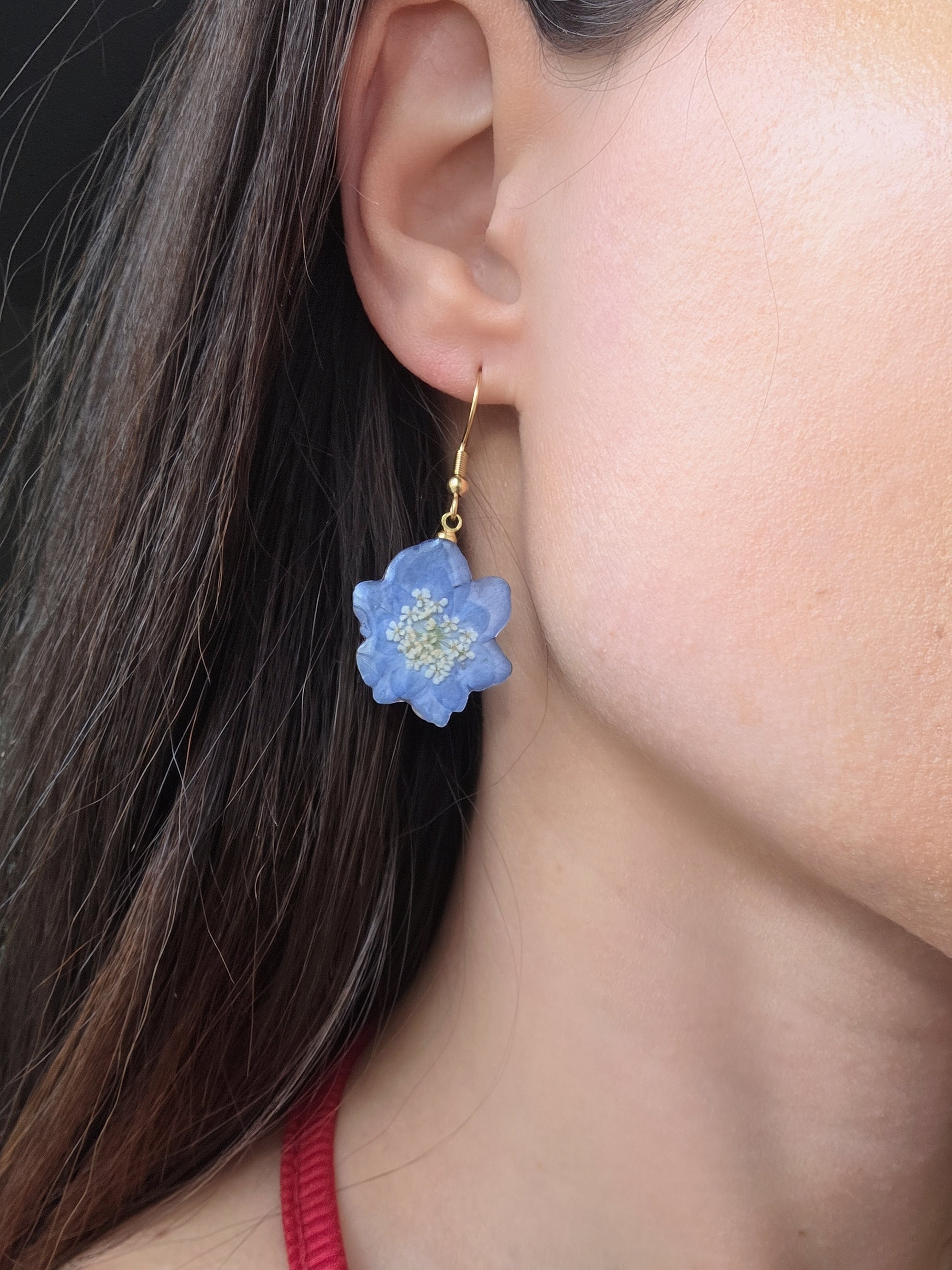 Blue hydrangea pressed flower earrings handcrafted with real flowers.