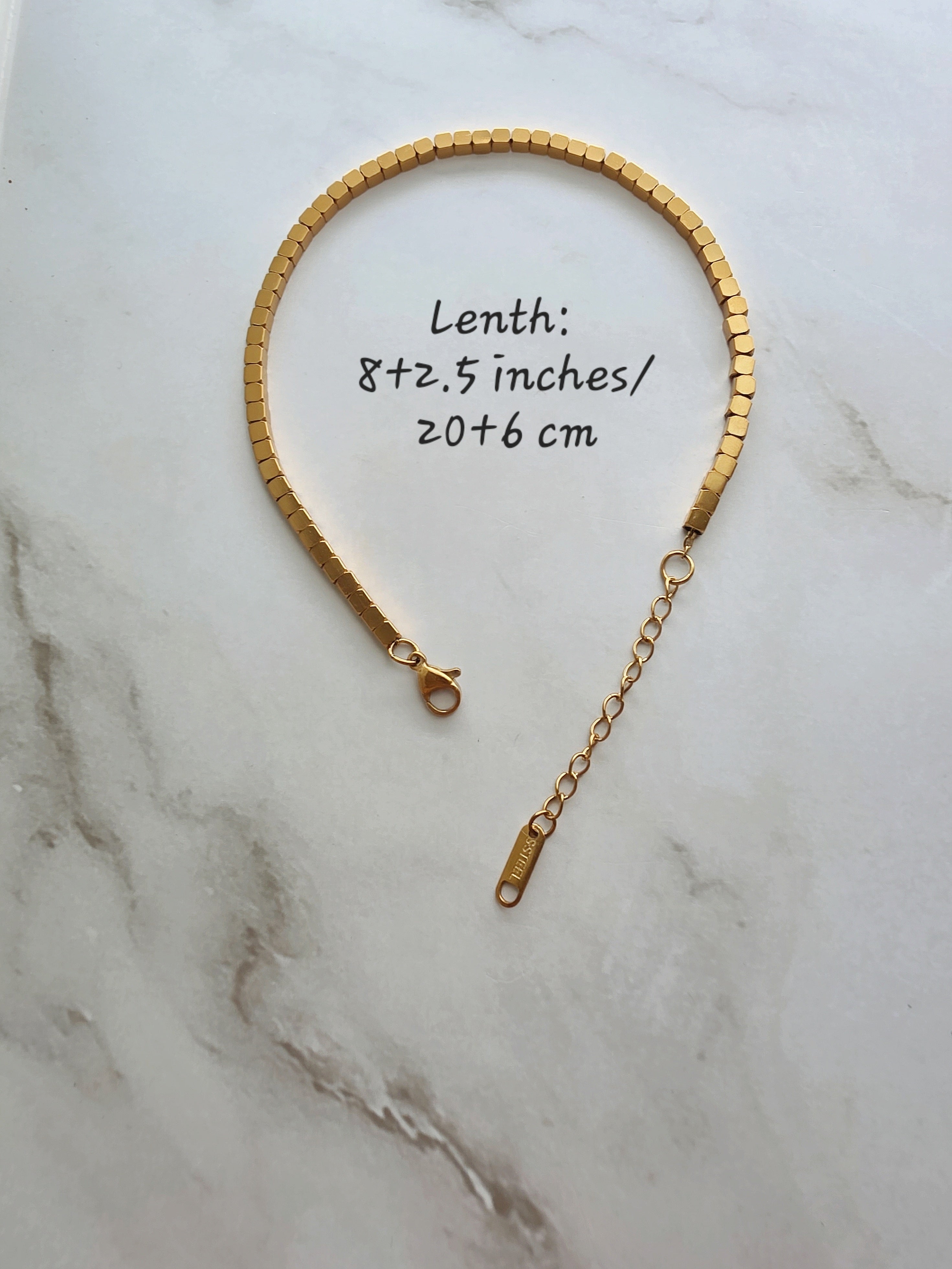 14K gold-plated beaded anklet with a lightweight everyday style.