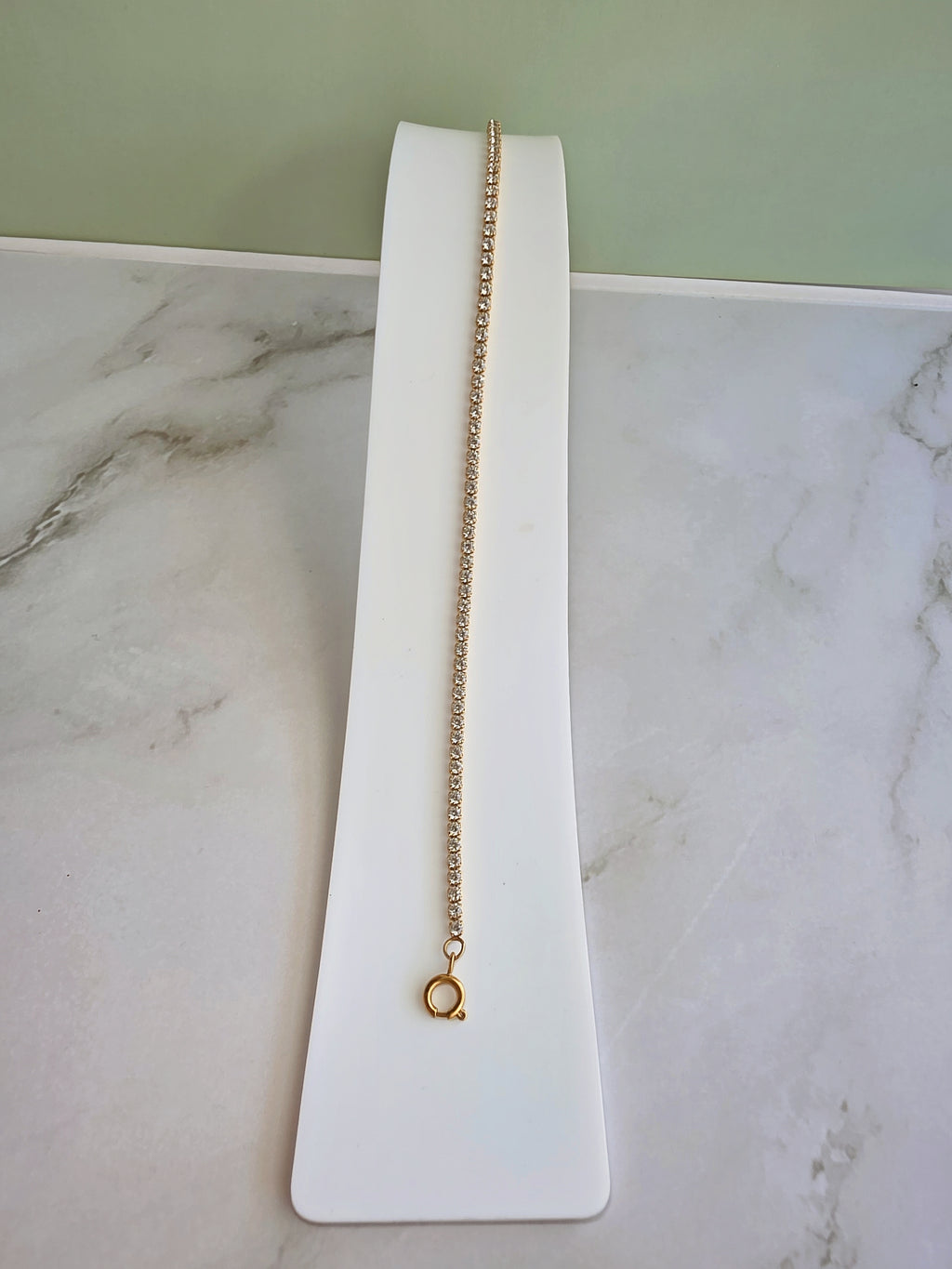 Women's 18K gold-plated paperclip choker necklace with brilliant cubic zirconia.