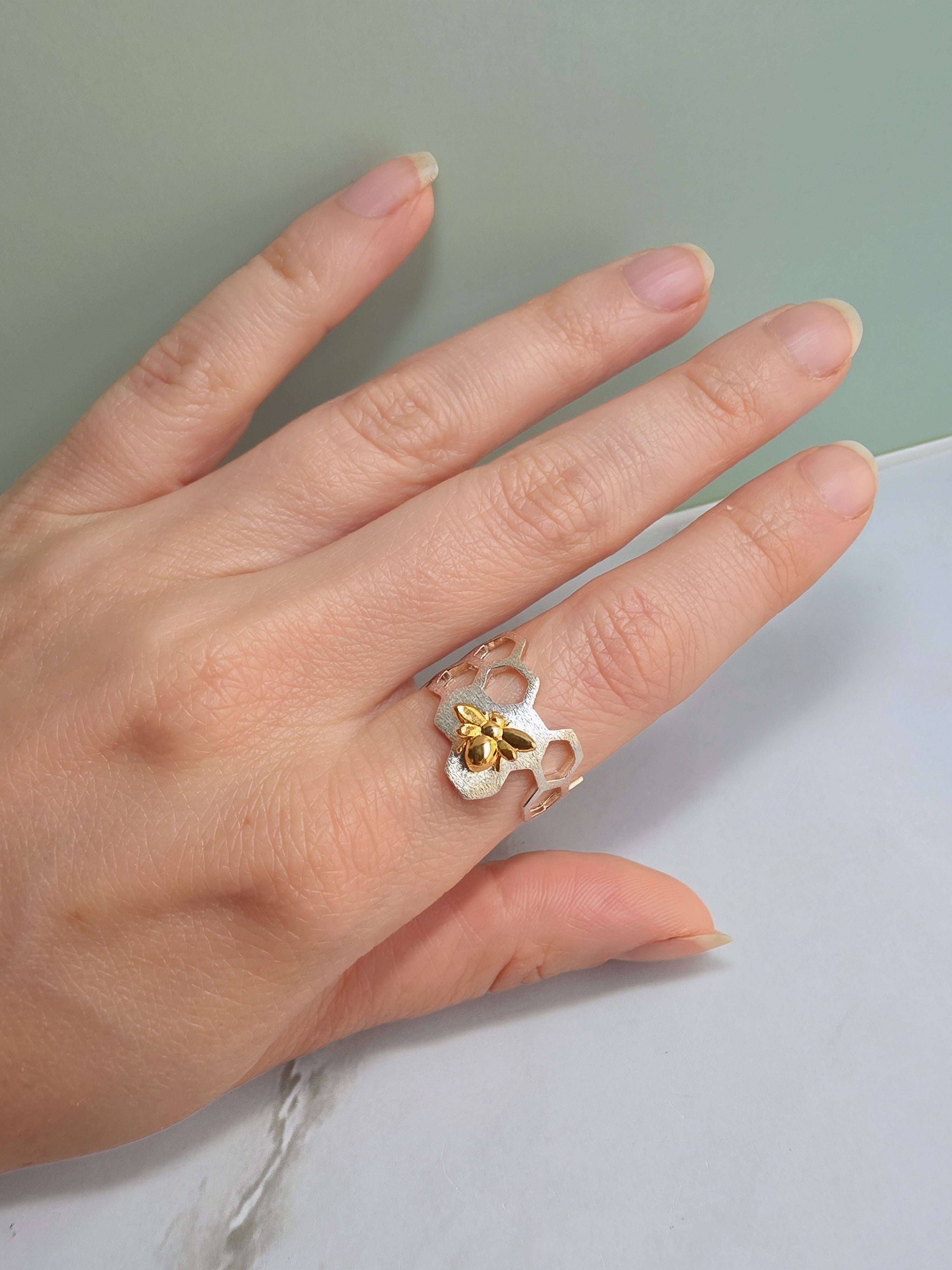 925 silver honeycomb ring with gold bee.