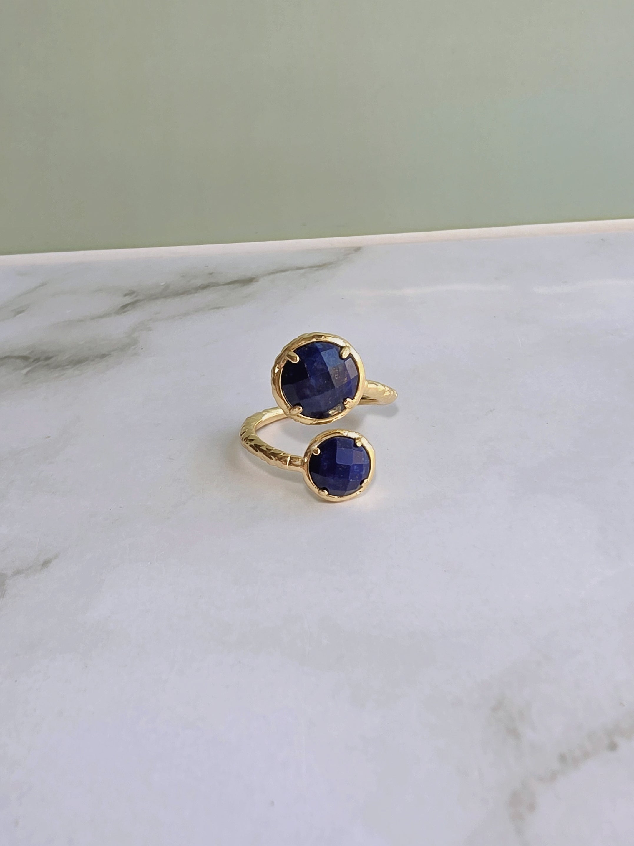 Elegant lapis lazuli ring for everyday wear.
