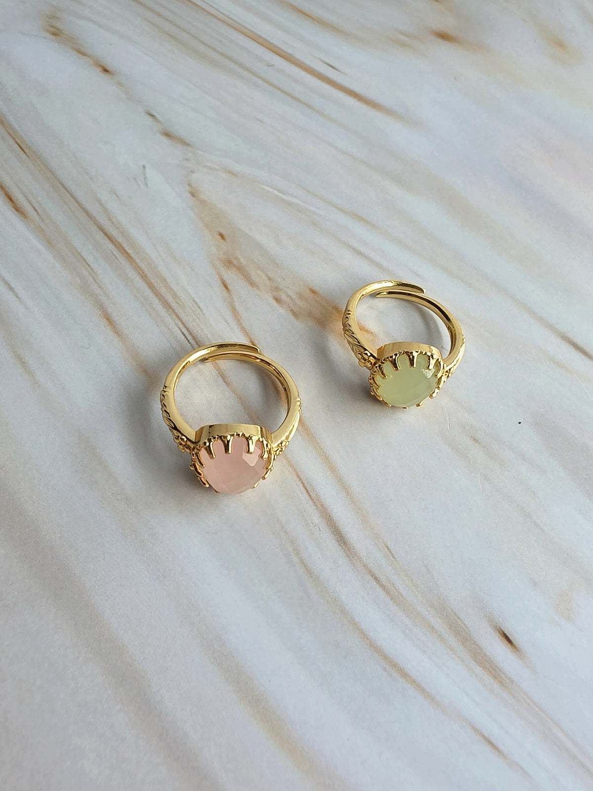 Gold plated gemstone ring featuring rose quartz and peridot