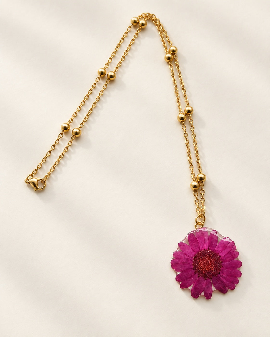 14K gold-plated chain with real pressed daisy pendant