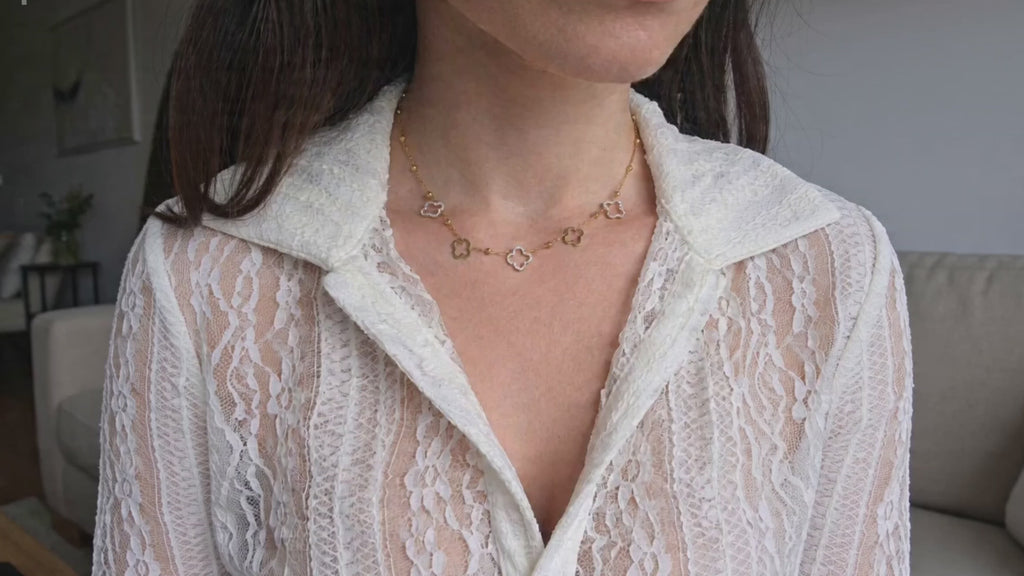 Elegant clover Y necklace and choker set for women.