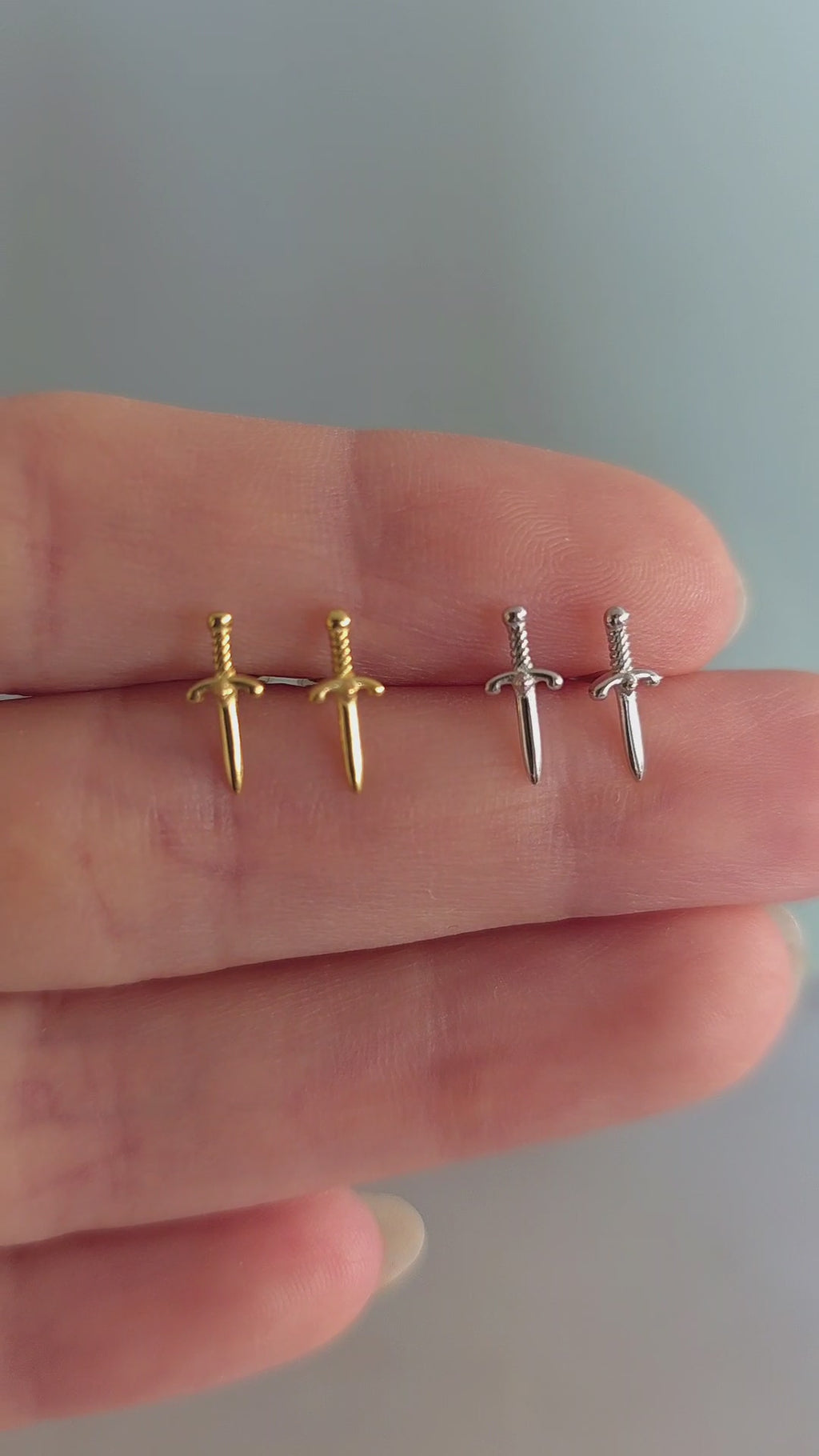 Delicate sword-shaped earrings in 18K gold-plated sterling silver.