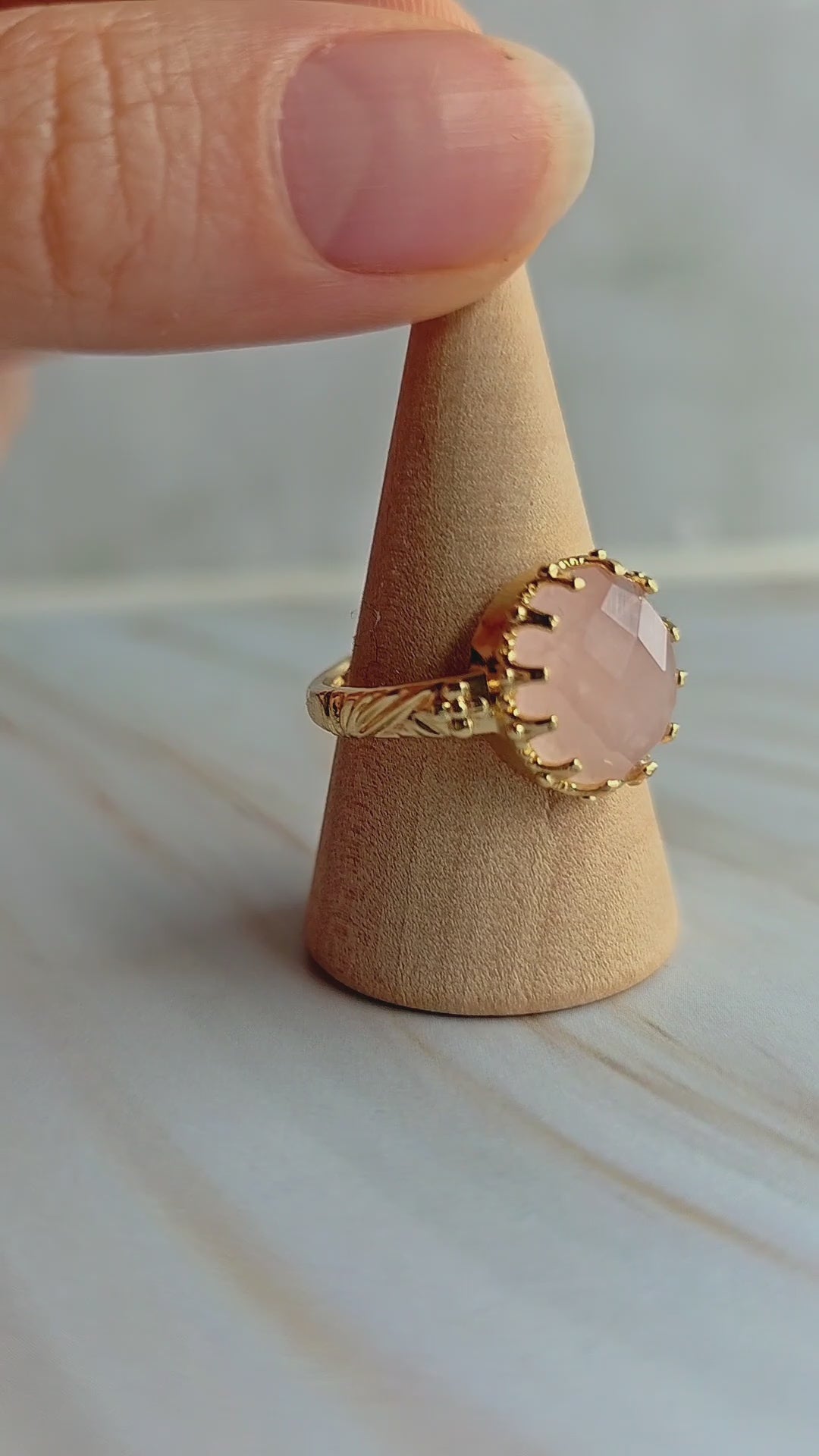 Rose quartz peridot jewelry ring with gift box included
