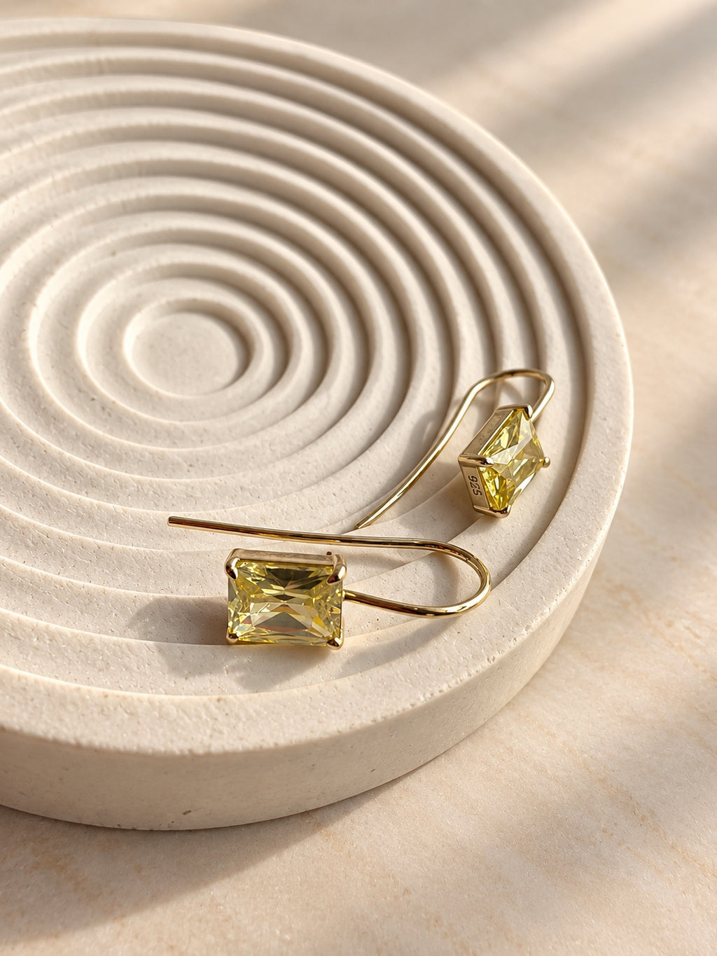 Elegant peridot earrings with 925 sterling silver hooks